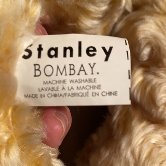 Stanley First in a Series if Bears from The Bombay Company - Picture 5 of 13